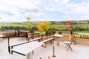 Golf view private studio by Vista Safaris